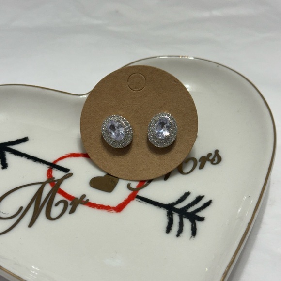 FINAL ACT JEWELRY,EARRINGS  SALE $10 - Picture 5 of 5